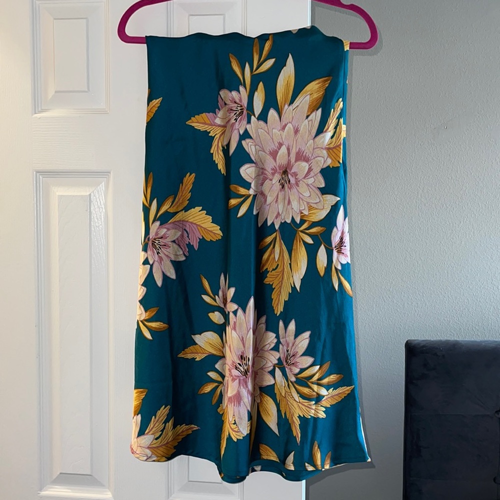 Forever 21 Floral skirt